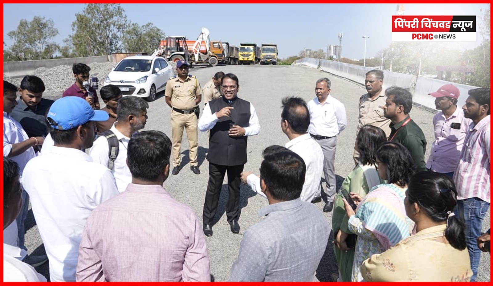 रक्षक चौकातील उड्‌डाणपुलामध्ये आढळल्या त्रुटी, दुरुस्ती करण्याचे खासदार श्रीरंग बारणे यांचे निर्देश