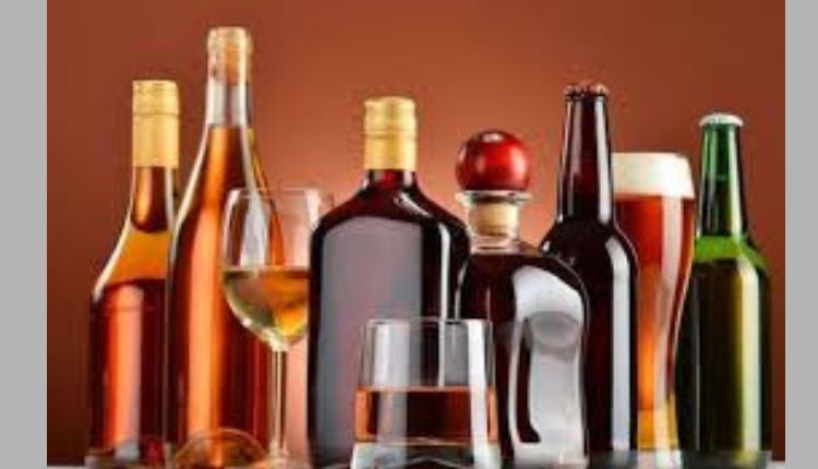 हातभट्टीची दारु बाळगल्याप्रकरणी युवतीवर गुन्हा