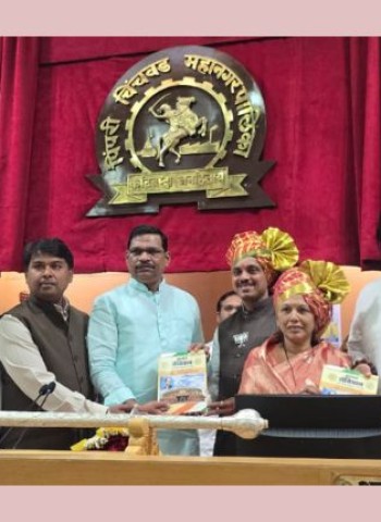 'पिंपरी-चिंचवड'च्या महापौरपदी रवी लांडगे व उपमहापौपदी शर्मिला बाबर विराजमान