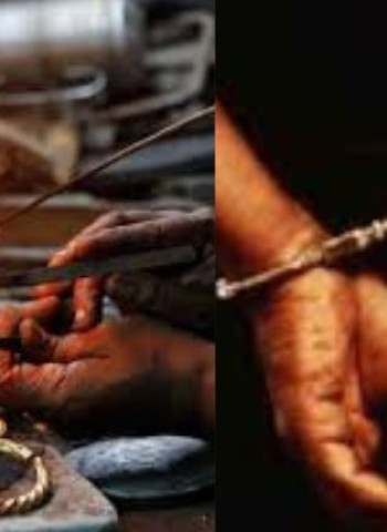 सोने वितळवताना कामगारानेच केला २२ लाखांच्या सोन्याचा अपहार